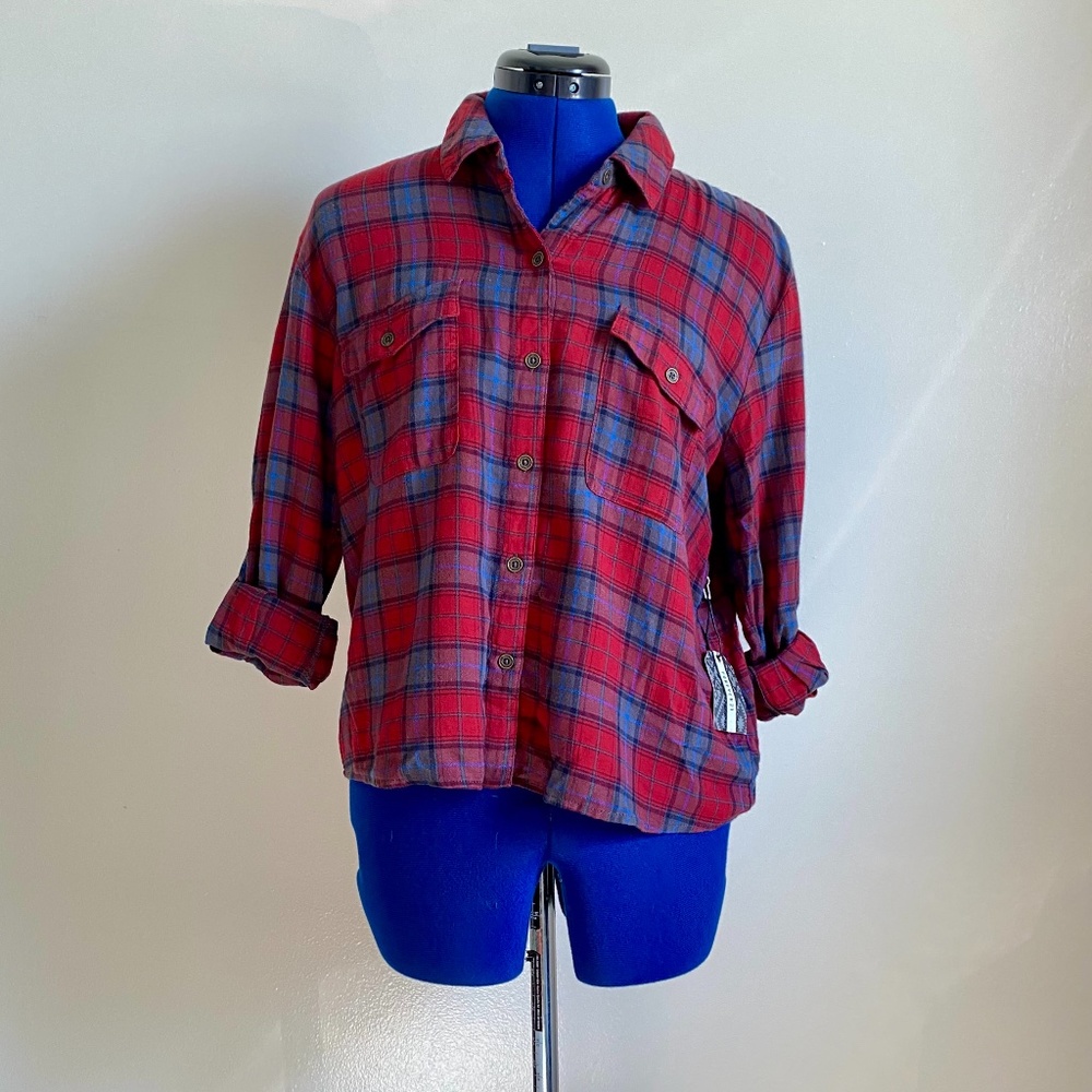 Forever 21 - NWT - Plaid Open-Back Shirt - Size: M